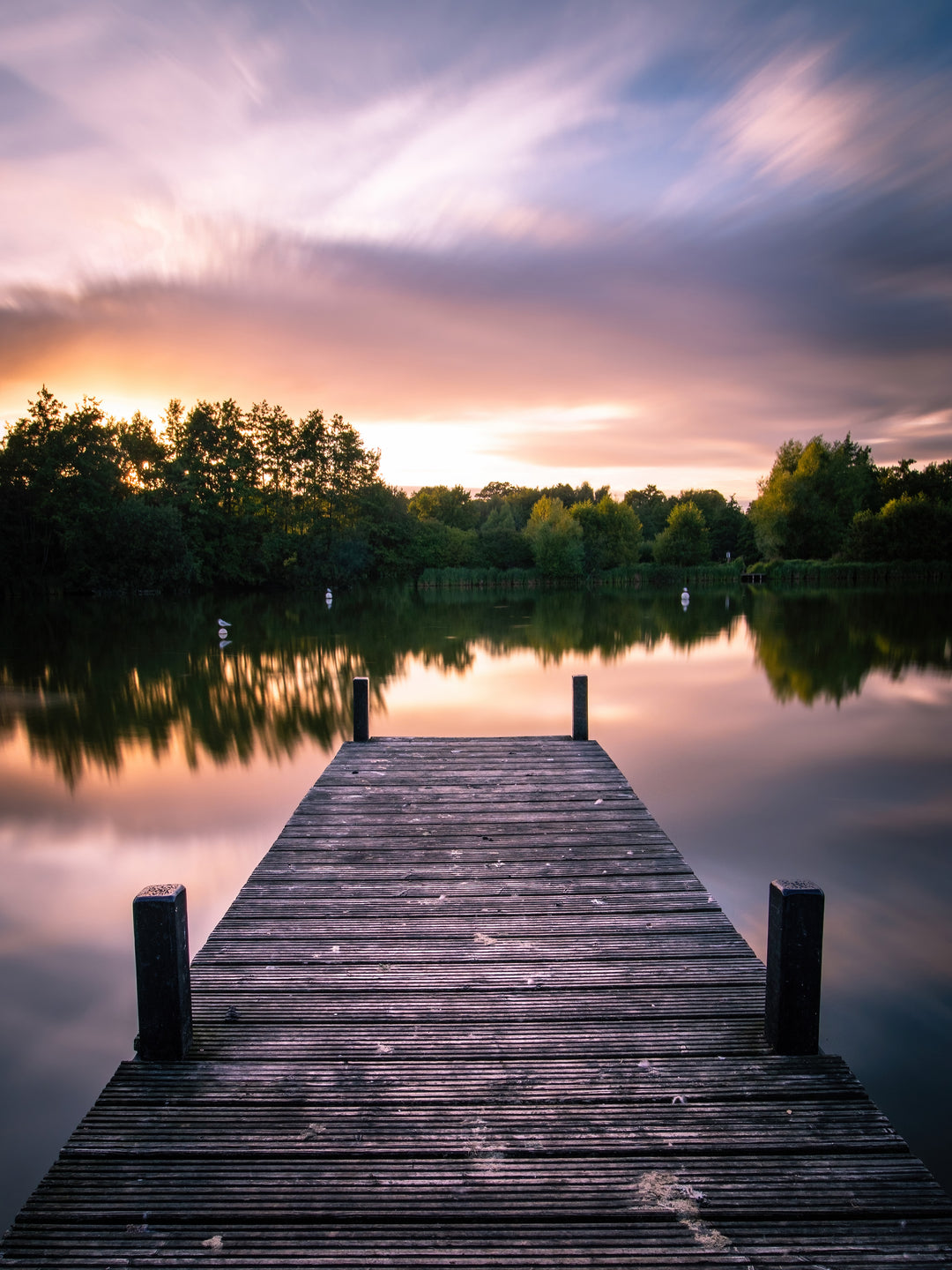 Lakeside Country Park Southampton at sunset Photo Print - Canvas - Framed Photo Print - Hampshire Prints