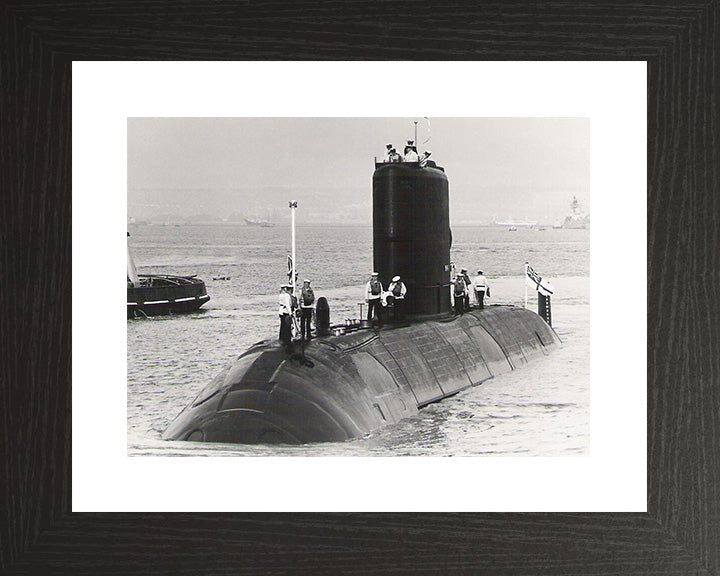 HMS Upholder P37 Royal Navy U class Submarine Photo Print or Framed Print - Hampshire Prints