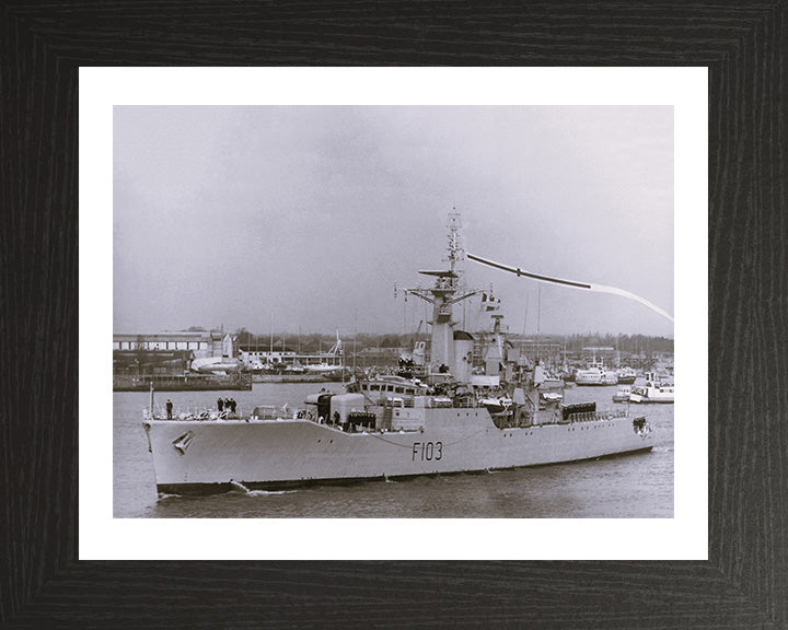 HMS Lowestoft F103 Royal Navy Rothesay class frigate Photo Print or Framed Print - Hampshire Prints