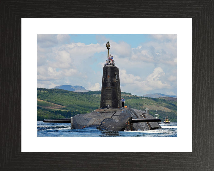 HMS Victorious S29 Submarine | Photo Print | Framed Print | Vanguard Class | Royal Navy - Hampshire Prints