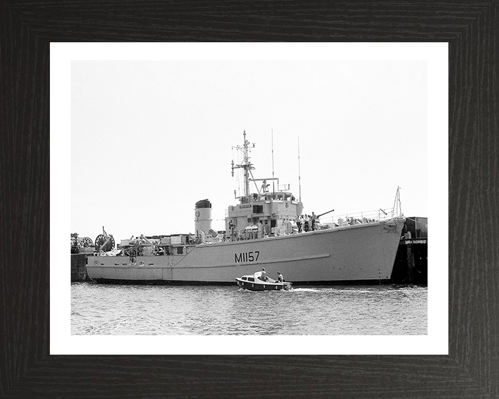 HMS Kirkliston M1157 | Photo Print | Framed Print | Ton Class | Minesweeper | Royal Navy