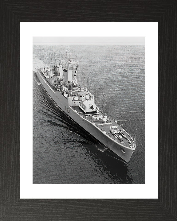HMS Yarmouth F101 Royal Navy Rothesay class frigate Photo Print or Framed Print - Hampshire Prints