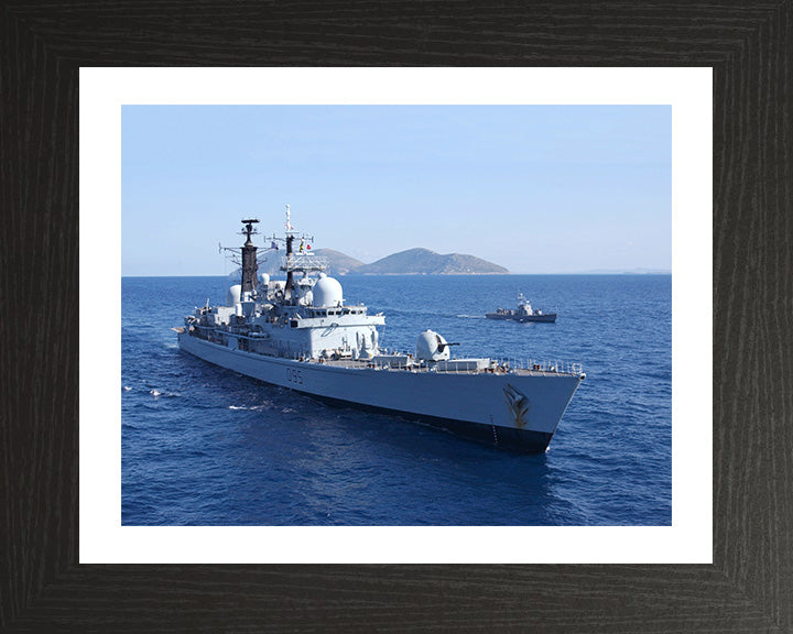 HMS Manchester D95 Royal Navy Type 42 destroyer Photo Print or Framed Print - Hampshire Prints