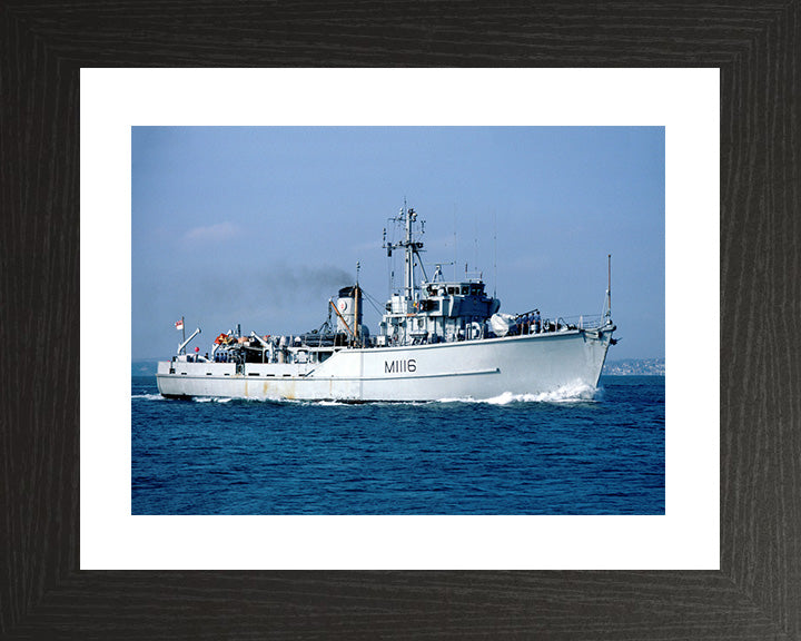 HMS Wilton M1116 Royal Navy Ton Class Minesweeper Photo Print or Framed Print - Hampshire Prints