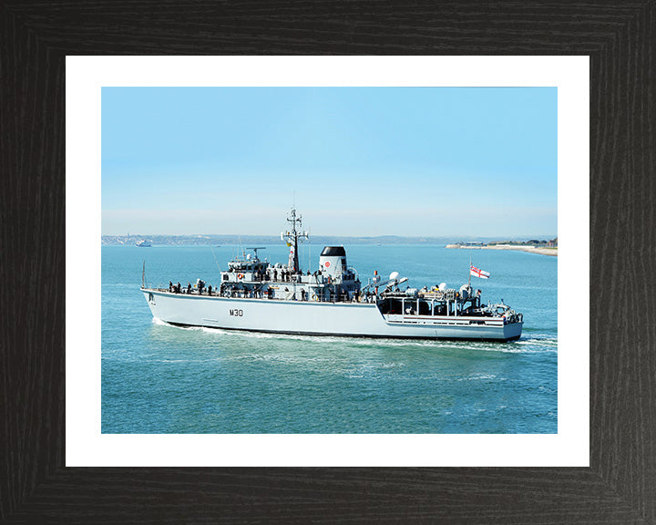 HMS Ledbury M30 Royal Navy Hunt class minehunter Photo Print or Framed Print - Hampshire Prints