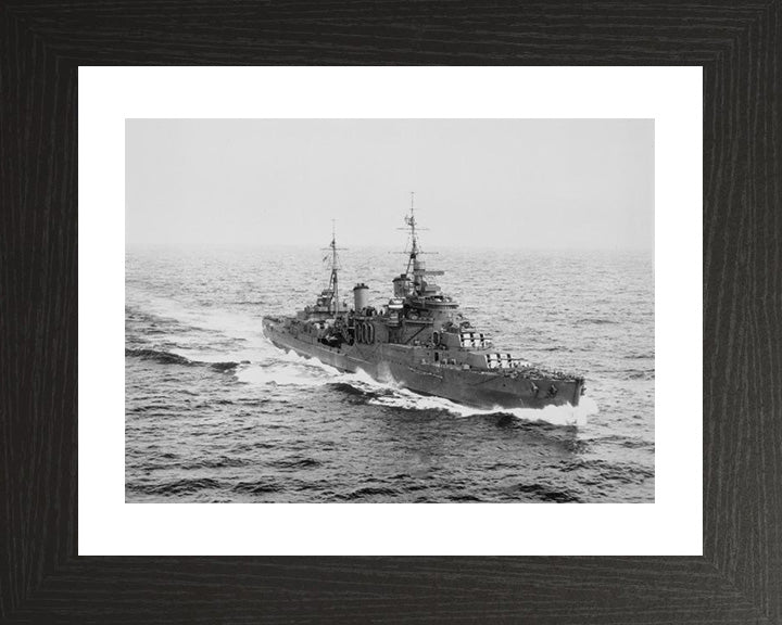 HMS Manchester (15) Royal Navy Town class light cruiser Photo Print or Framed Print - Hampshire Prints