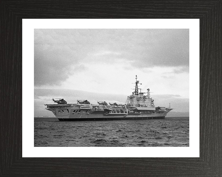 HMS Hermes R12 Royal Navy Centaur class Aircraft carrier Photo Print or Framed Print - Hampshire Prints