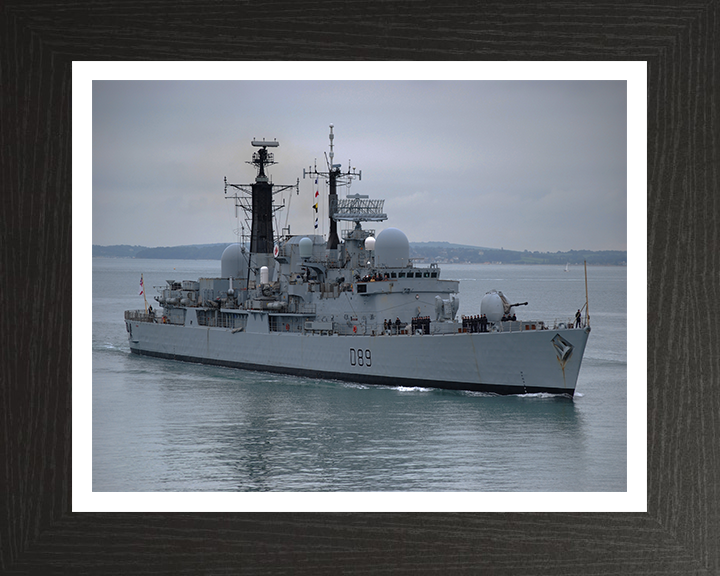 HMS Exeter D89 Royal Navy Type 42 Destroyer Photo Print or Framed Photo Print - Hampshire Prints