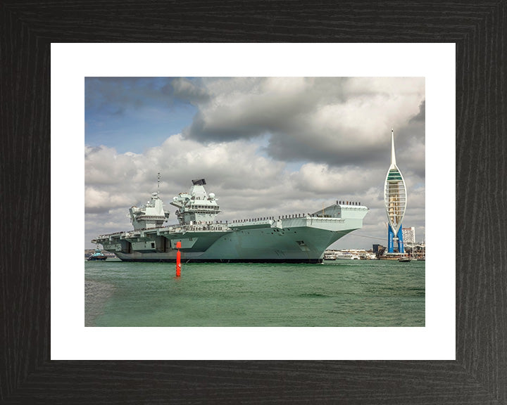 HMS Queen Elizabeth R08 | Photo Print | Framed Print | Queen Elizabeth Class | Aircraft Carrier | Royal Navy - Hampshire Prints