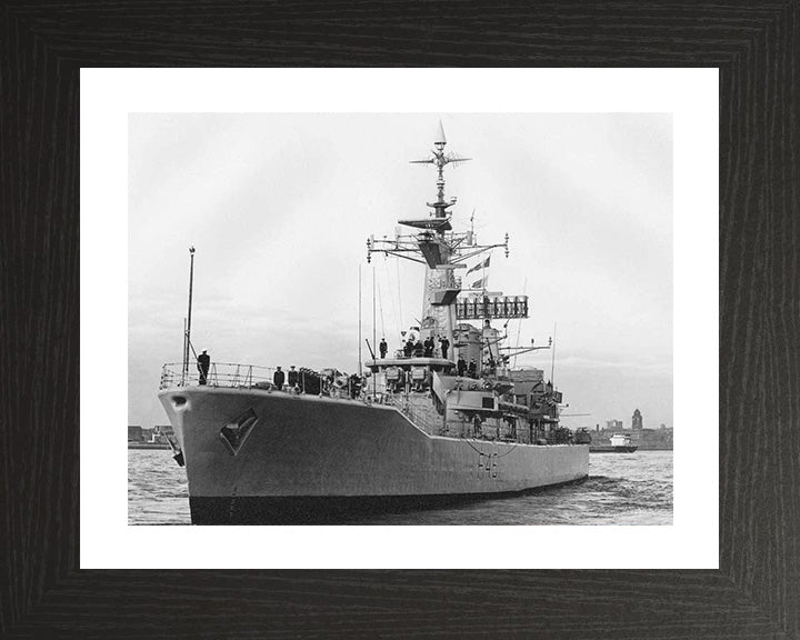 HMS Minerva F45 Royal Navy Leander class Frigate Photo Print or Framed Print - Hampshire Prints