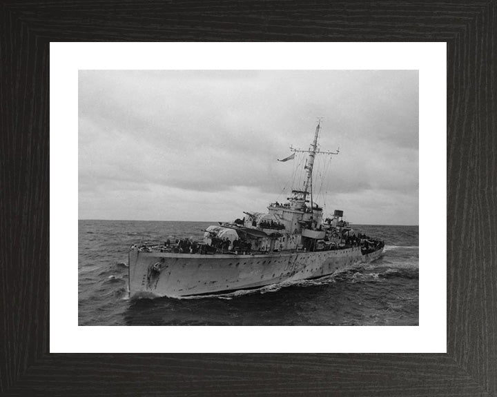 HMS Pelican L86 (U86) Royal Navy Egret class sloop Photo Print or Framed Print - Hampshire Prints