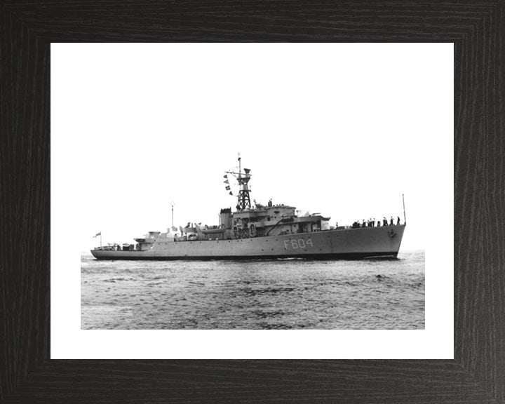 HMS Start Bay K604 Royal Navy Bay Class Frigate Photo Print or Framed Print - Hampshire Prints