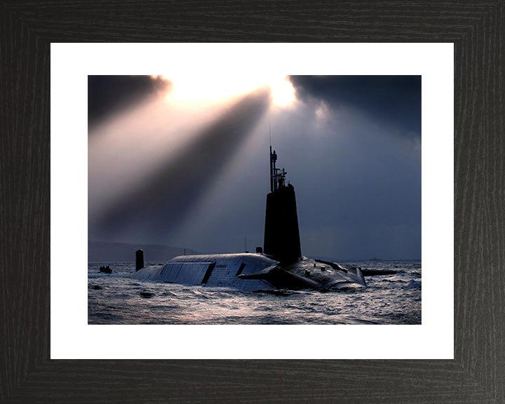 HMS Vigilant S30 Submarine | Photo Print | Framed Print | Vanguard Class | Royal Navy - Hampshire Prints