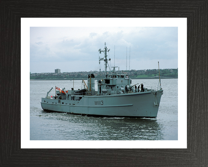 HMS Brereton M1113 | Photo Print | Framed Print | Ton Class | Minesweeper | Royal Navy