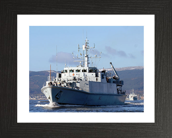 HMS Ramsey M110 | Photo Print | Framed Print | Sandown Class | Minehunter | Royal Navy - Hampshire Prints