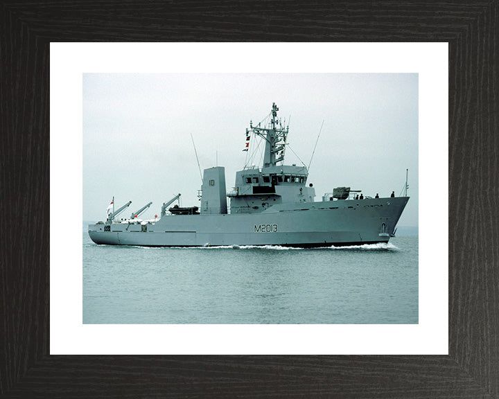 HMS Spey M2013 Royal Navy River class minesweeper Photo Print or Framed Print - Hampshire Prints