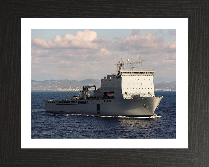 RFA Mounts Bay L3008 Royal Fleet Auxiliary Bay class auxiliary dock landing ship Photo Print or Framed Print - Hampshire Prints