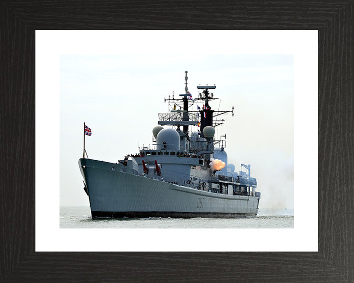 HMS Edinburgh D97 Royal Navy Type 42 Destroyer Photo Print or Framed Print - Hampshire Prints