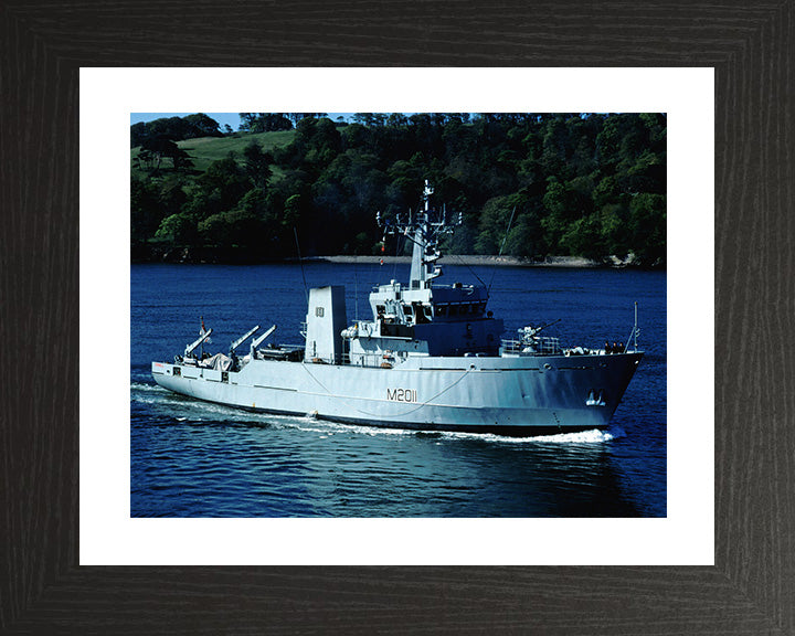 HMS Orwell M2011 Royal Navy River class minesweeper Photo Print or Framed Print - Hampshire Prints