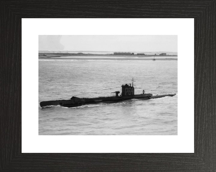 HMS Vandal P64 Royal Navy U class Submarine Photo Print or Framed Print - Hampshire Prints