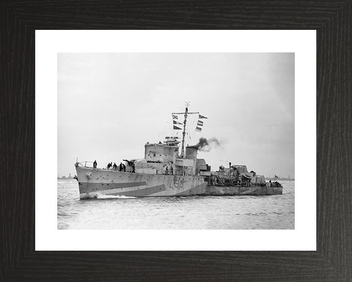 HMS Oakley L98 Royal Navy Hunt class destroyer Photo Print or Framed Print - Hampshire Prints