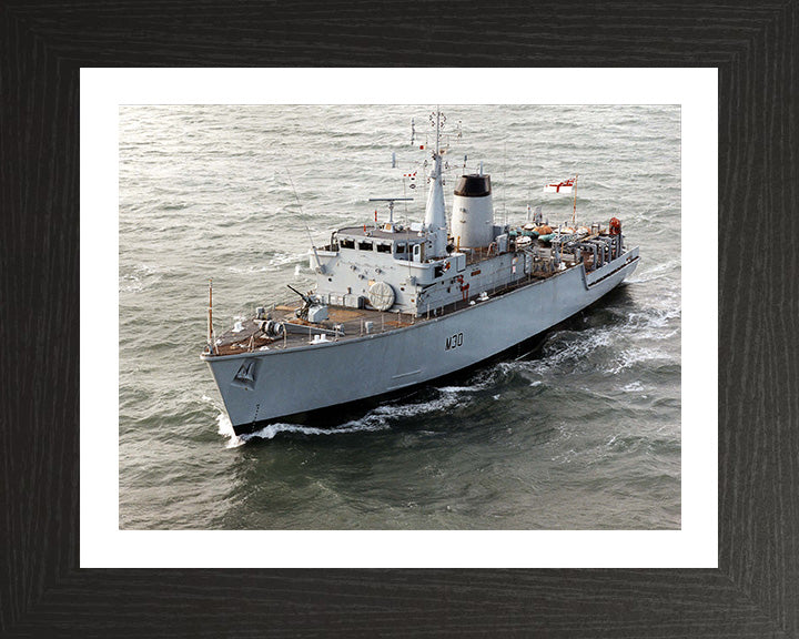 HMS Ledbury M30 Royal Navy Hunt class minehunter Photo Print or Framed Print - Hampshire Prints