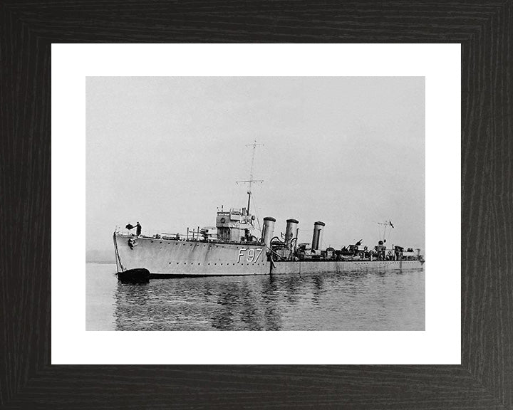 HMS Redgauntlet F97 Royal Navy R class destroyer Photo Print or Framed Print - Hampshire Prints