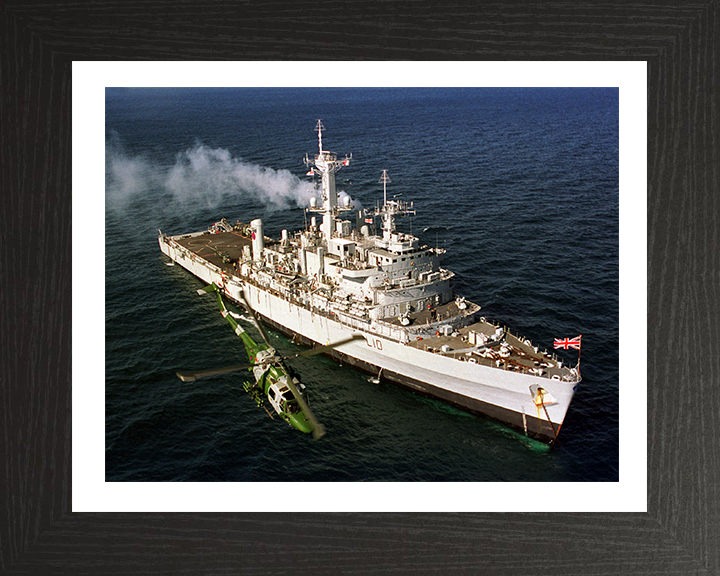 HMS Fearless L10 Royal Navy Fearless class amphibious ship Photo Print or Framed Print - Hampshire Prints