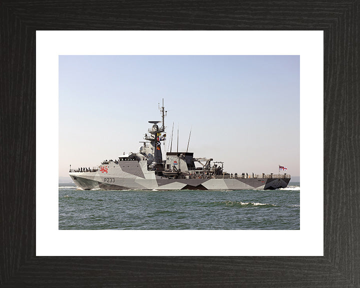 HMS Tamar P233 Royal Navy River class offshore patrol vessel Photo Print or Framed Print - Hampshire Prints