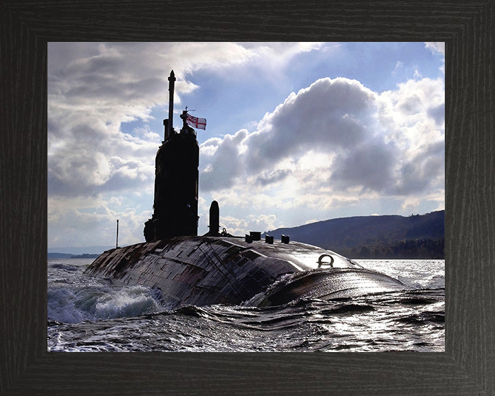 HMS Superb S109 Submarine | Photo Print | Framed Print | Swiftsure Class | Royal Navy - Hampshire Prints