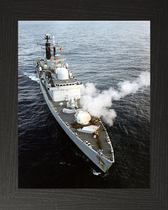 HMS Southampton D90 Royal Navy Type 42 destroyer Photo Print or Framed Print - Hampshire Prints