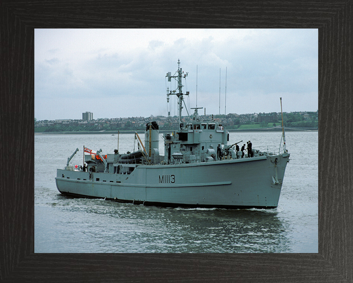 HMS Brereton M1113 | Photo Print | Framed Print | Ton Class | Minesweeper | Royal Navy