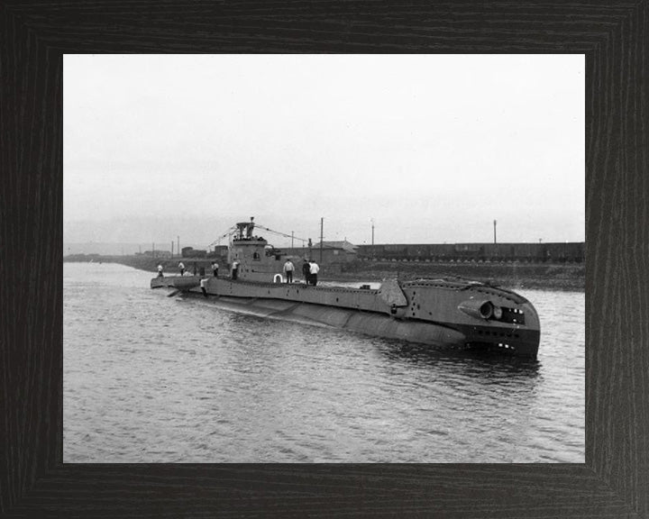 HMS Tapir P335 Royal Navy T class Submarine Photo Print or Framed Print - Hampshire Prints