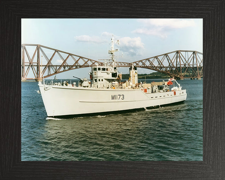 HMS Pollington M1173 Royal Navy Ton Class Minesweeper Photo Print or Framed Photo Print - Hampshire Prints