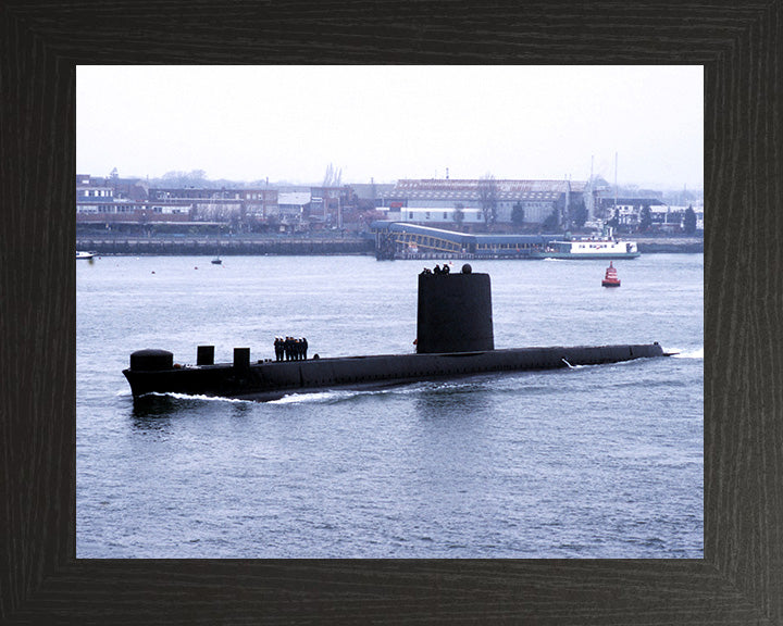 HMS Otter S15 Royal Navy Oberon class Submarine Photo Print or Framed Print - Hampshire Prints