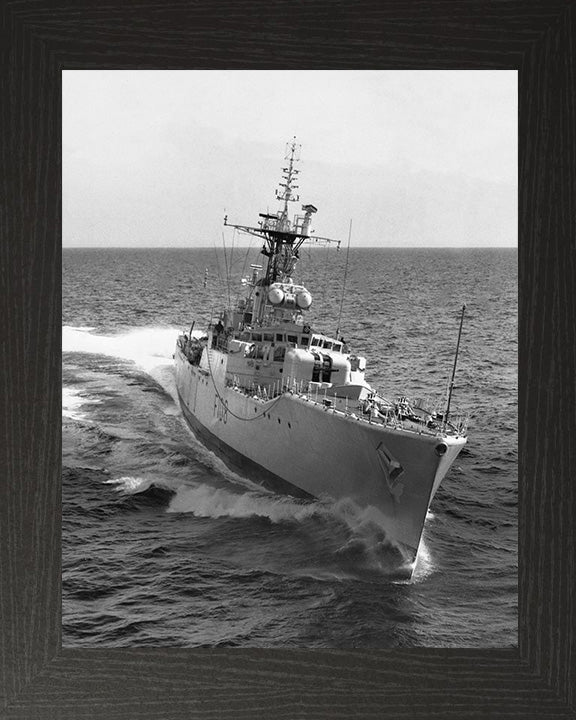 HMS Londonderry F108 Royal Navy Rothesay class frigate Photo Print or Framed Print - Hampshire Prints