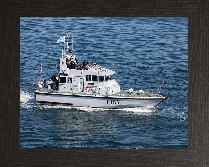 HMS Example P165 | Photo Print | Framed Print | Archer Class | P2000 | Patrol Vessel | Royal Navy - Hampshire Prints