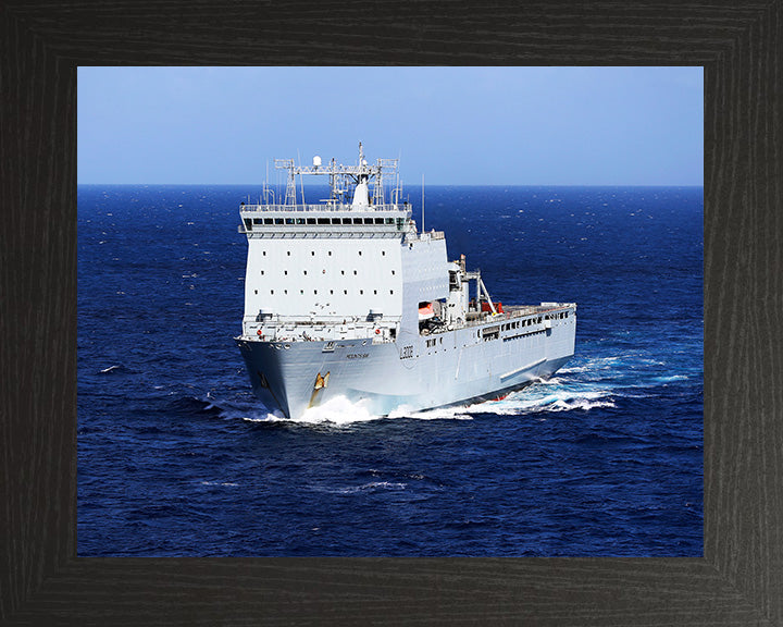 RFA Mounts Bay L3008 Royal Fleet Auxiliary Bay class auxiliary dock landing ship Photo Print or Framed Print - Hampshire Prints