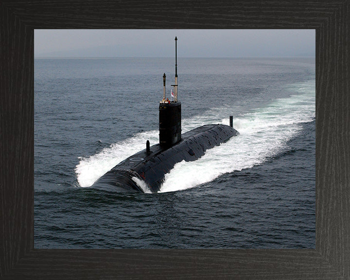 HMS Splendid S106 Royal Navy Swiftsure class Submarine Photo Print or Framed Print - Hampshire Prints