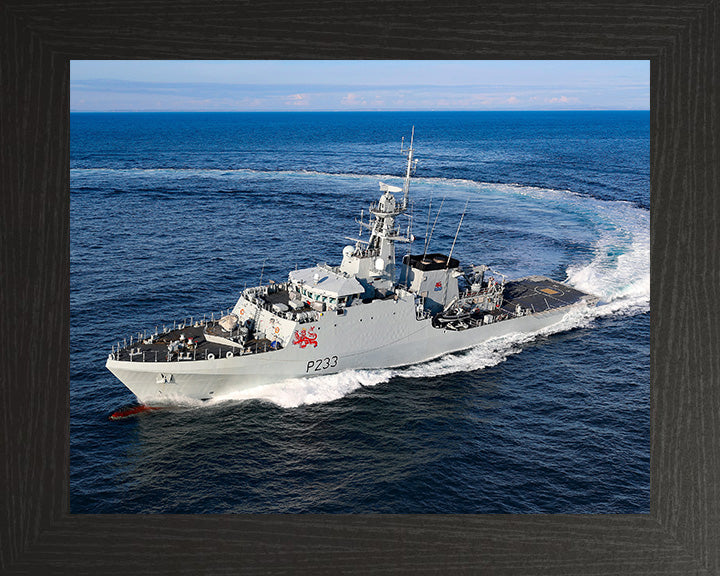 HMS Tamar P233 Royal Navy River class offshore patrol vessel Photo Print or Framed Print - Hampshire Prints