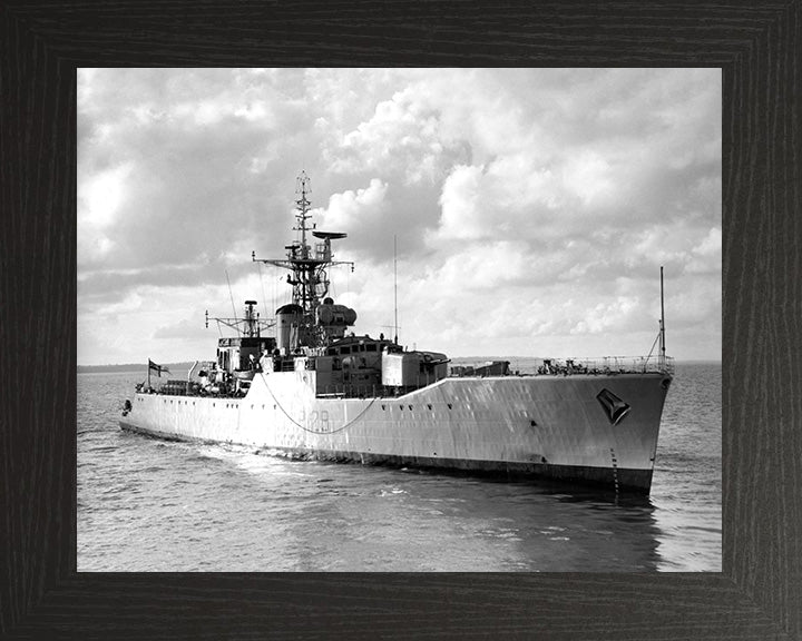 HMS Rhyl F129 Royal Navy Rothesay Class frigate Photo Print or Framed Print - Hampshire Prints