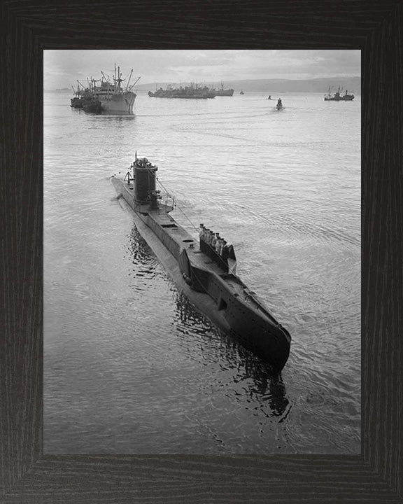 HMS Ultimatum P34 Royal Navy U class Submarine Photo Print or Framed Print - Hampshire Prints