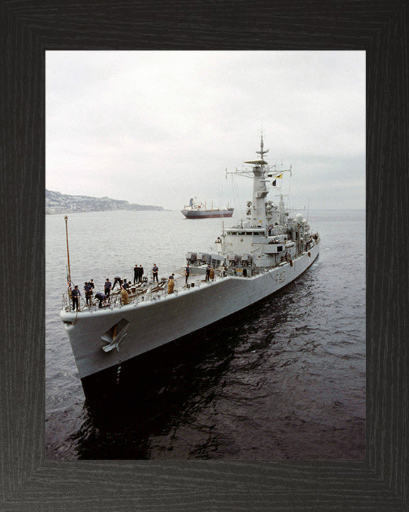 HMS Sirius F40 Royal Navy Leander class frigate Photo Print or Framed Print - Hampshire Prints