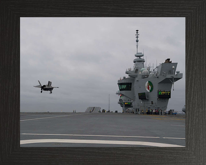 HMS Queen Elizabeth R08 Royal Navy Queen Elizabeth Class Aircraft Carrier Photo Print or Framed Print - Hampshire Prints