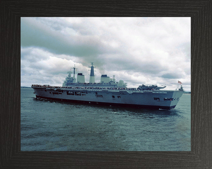 HMS Illustrious R06 Royal Navy Invincible class Aircraft Carrier Photo Print or Framed Print - Hampshire Prints