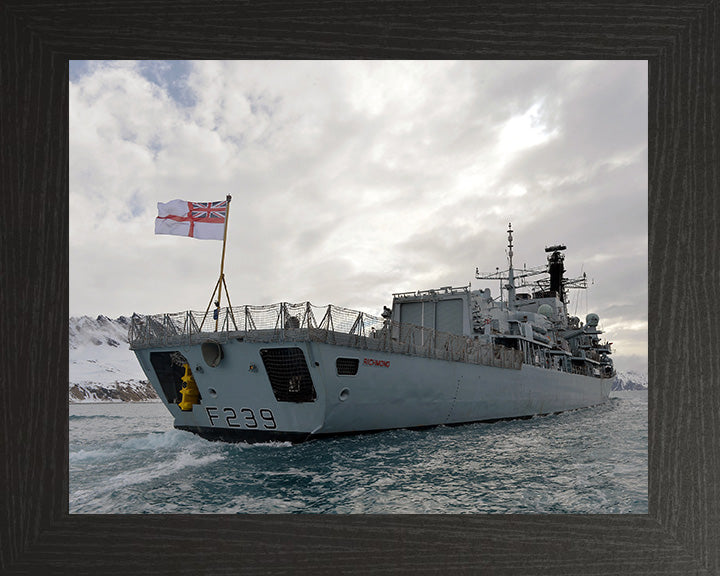 HMS Richmond F239 Royal Navy type 23 Frigate Photo Print or Framed Print - Hampshire Prints