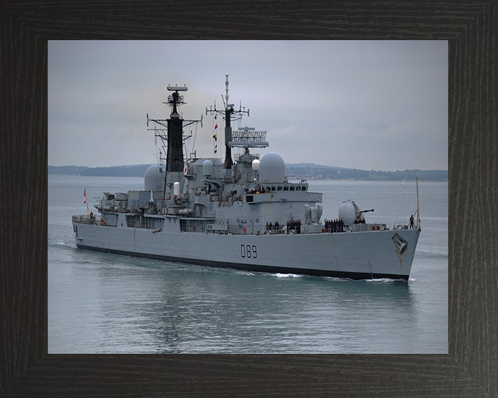 HMS Exeter D89 Royal Navy Type 42 Destroyer Photo Print or Framed Photo Print - Hampshire Prints