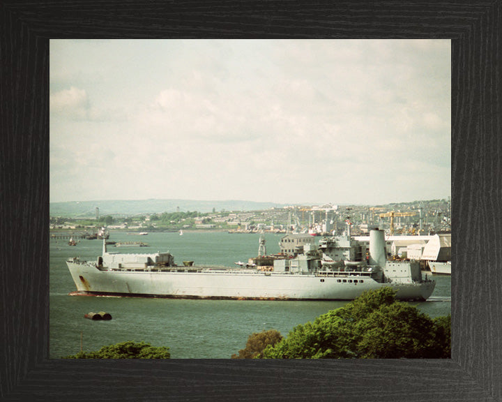 RFA Reliant A131 Royal Fleet Auxiliary helicopter support ship Photo Print or Framed Print - Hampshire Prints