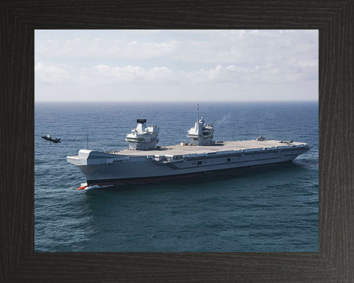 HMS Queen Elizabeth R08 Royal Navy Queen Elizabeth Class Aircraft Carrier Photo Print or Framed Print - Hampshire Prints