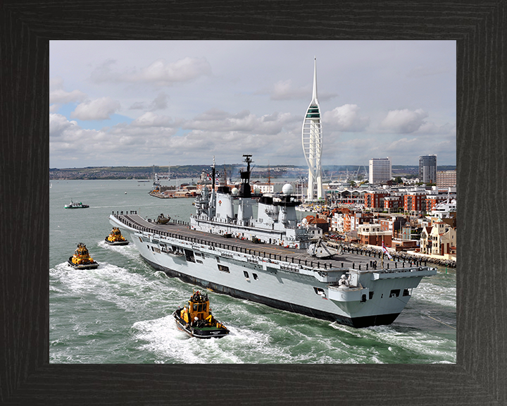 HMS Illustrious R06 | Photo Print | Framed Print | Invincible Class | Aircraft Carrier | Royal Navy